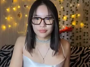 flirtysecretary123 free chat on liveonude Image 9