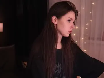 kyany_ free chat on liveonude Image 5