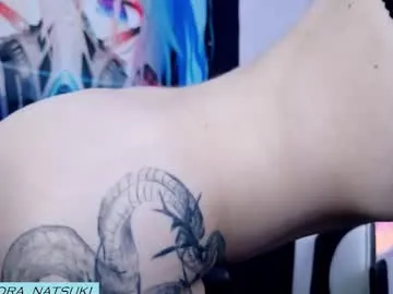 xunybany free chat on liveonude Image 18