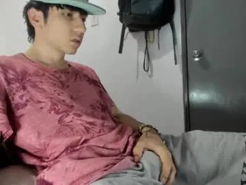 DiamondJo free chat on liveonude Image 11