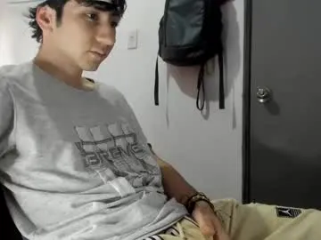 DiamondJo free chat on liveonude Image 13