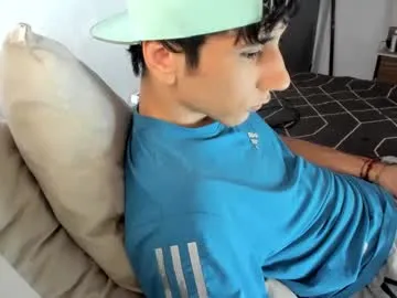 DiamondJo free chat on liveonude Image 19