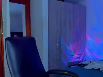 controllercutie free chat on liveonude Image 11