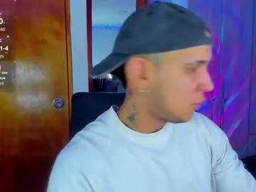 controllercutie free chat on liveonude Image 13