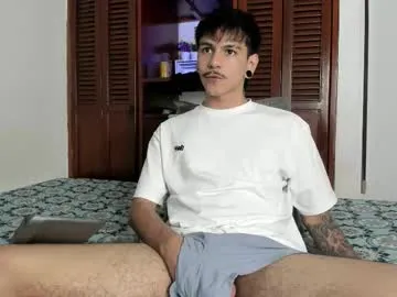 PinkFoxya free chat on liveonude Image 13