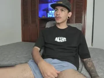 PinkFoxya free chat on liveonude Image 14