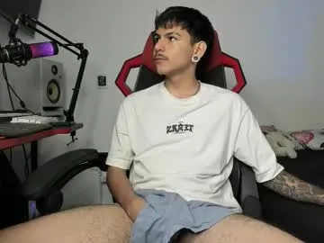 PinkFoxya free chat on liveonude Image 7