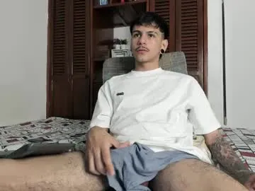 PinkFoxya free chat on liveonude Image 9