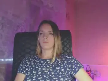 PinkFoxya free chat on liveonude Image 12