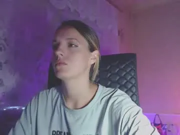 PinkFoxya free chat on liveonude Image 13