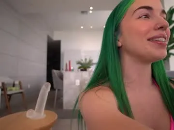 Wild-Angel777 free chat on liveonude Image 10