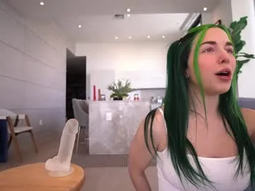 Wild-Angel777 free chat on liveonude Image 13