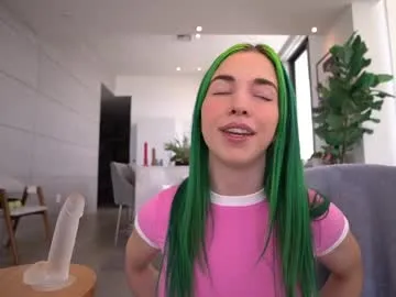 Wild-Angel777 free chat on liveonude Image 9