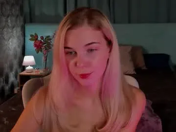 maddymendozaxx free chat on liveonude Image 11