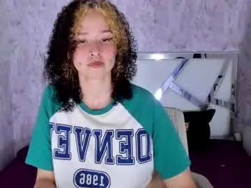 DiamondJo free chat on liveonude Image 4