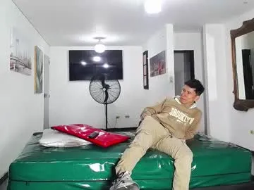 frankiecatalyst free chat on liveonude Image 9