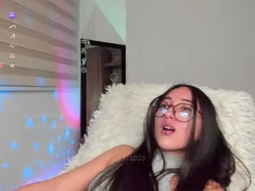 DiamondJo free chat on liveonude Image 4