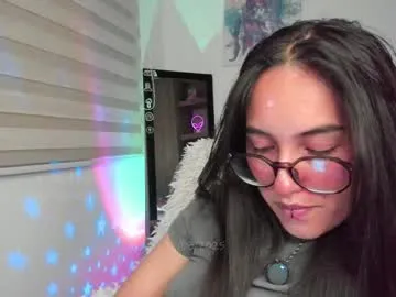 DiamondJo free chat on liveonude Image 8