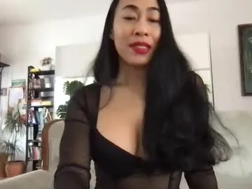 bianca_transpinay free chat on liveonude