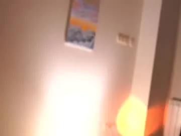 bitter_moon free chat on liveonude