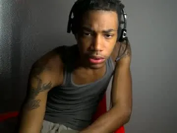 blackbulltitus free chat on liveonude