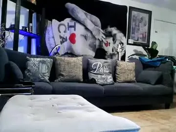 karolina7 free chat on liveonude Image 13