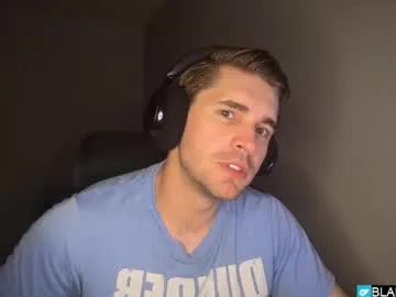 DiamondJo free chat on liveonude Image 14