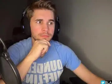 DiamondJo free chat on liveonude Image 18