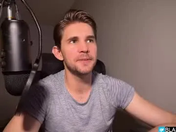 DiamondJo free chat on liveonude Image 7