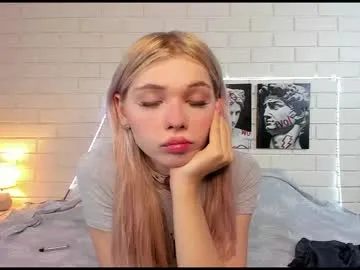 brilliantvictoria free chat on liveonude Image 2