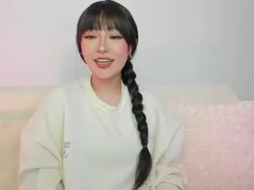 xunybany free chat on liveonude Image 13