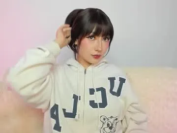 xunybany free chat on liveonude Image 14