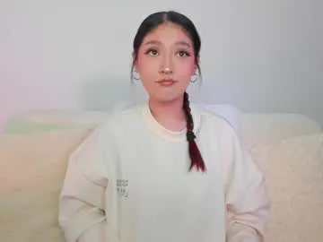 xunybany free chat on liveonude Image 9