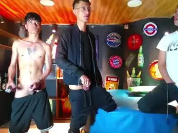 shy_boy17 free chat on liveonude Image 15