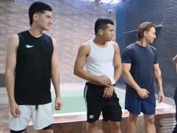 Zoe-Leo free chat on liveonude Image 18