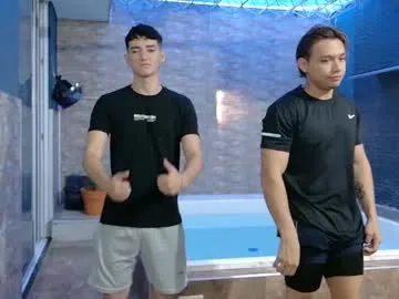 Zoe-Leo free chat on liveonude Image 2