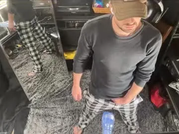 hold-me-tight free chat on liveonude Image 18