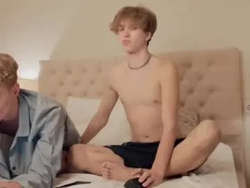 Girl-Pleasure free chat on liveonude Image 14