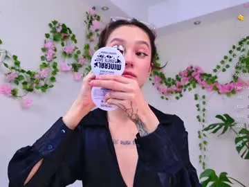 isahot_latin_doll free chat on liveonude Image 11