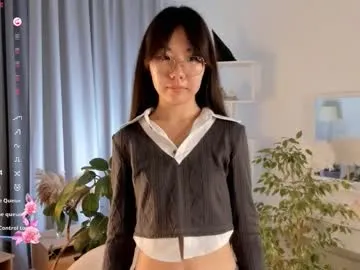 -Miray- free chat on liveonude Image 19