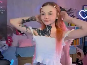 christiekroes free chat on liveonude Image 16