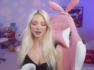 lisagrand free chat on liveonude Image 4