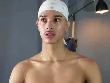 BELBIG free chat on liveonude Image 10