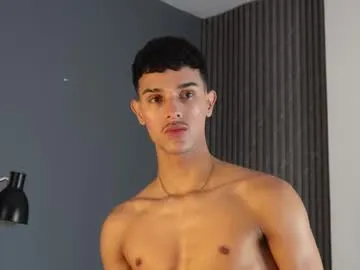 BELBIG free chat on liveonude Image 5