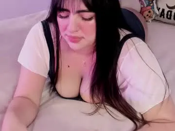 escar_let free chat on liveonude Image 13