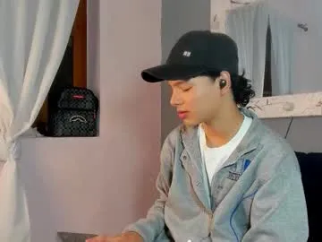 april_ebony18_ free chat on liveonude Image 9