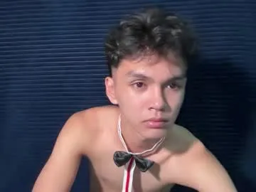 Wild-Angel777 free chat on liveonude Image 13