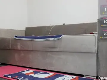 xunybany free chat on liveonude Image 16