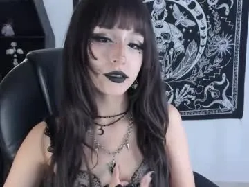 DiamondJo free chat on liveonude Image 10