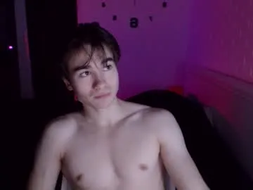 HEYBANANA free chat on liveonude Image 11